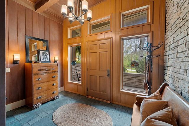718 RANDALL AVENUE, De Pere, WI 54115