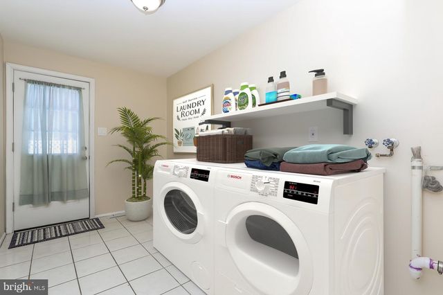 1030 W SOMERDALE RD, Somerdale, NJ 08083