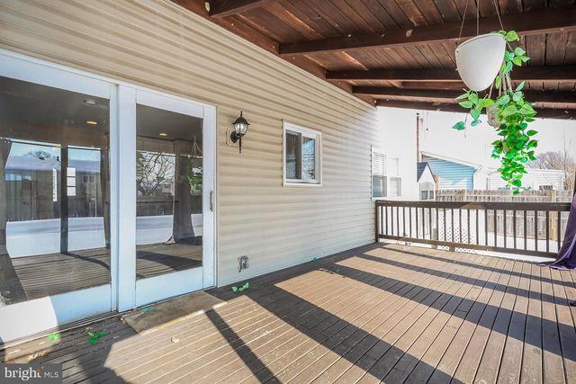 1030 W SOMERDALE RD, Somerdale, NJ 08083