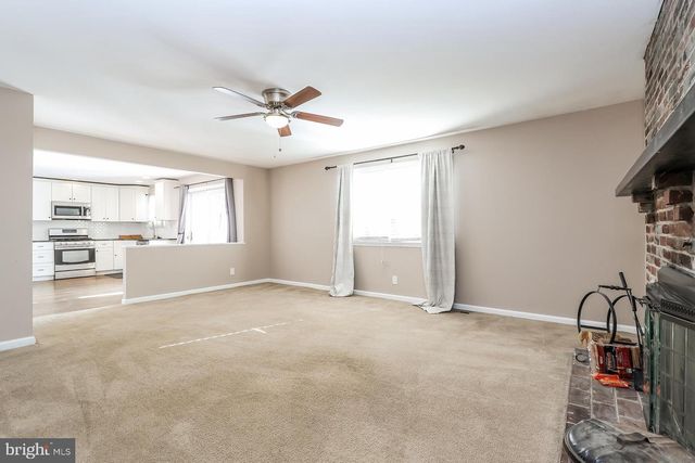 1030 W SOMERDALE RD, Somerdale, NJ 08083