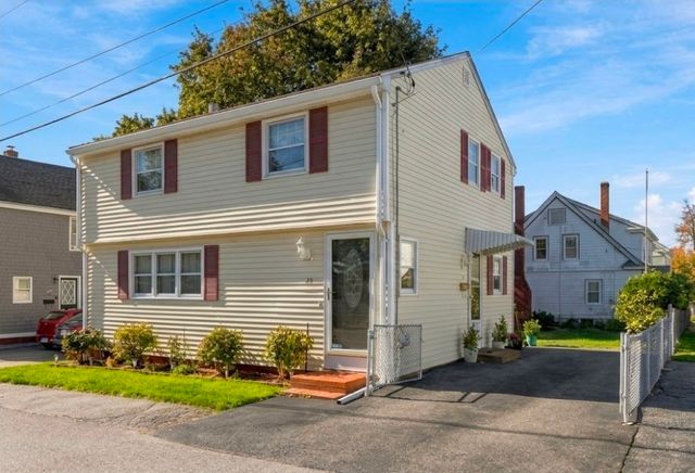 23 Kinsman Street, Cumberland, RI 02864