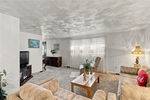 23 Kinsman Street, Cumberland, RI 02864