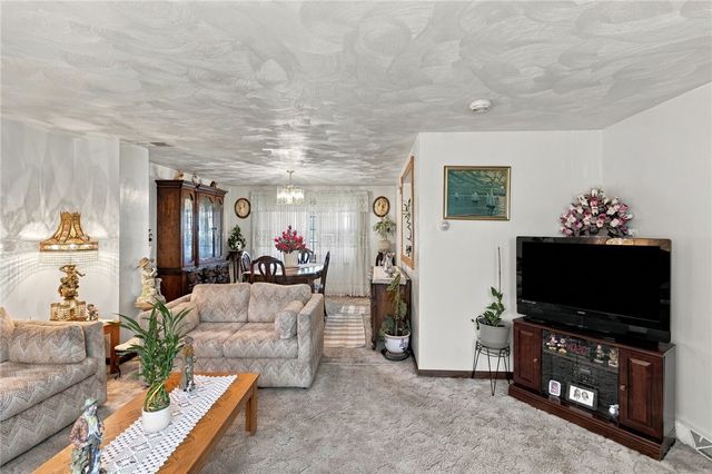 23 Kinsman Street, Cumberland, RI 02864