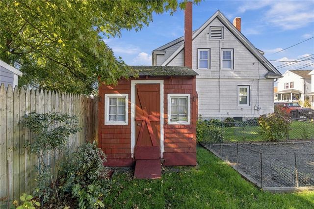 23 Kinsman Street, Cumberland, RI 02864