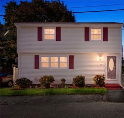 23 Kinsman Street, Cumberland, RI 02864