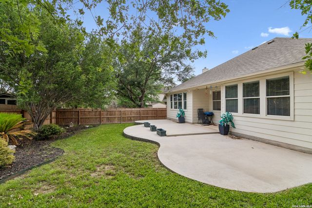 1008 OAK RDG, Schertz, TX 78154