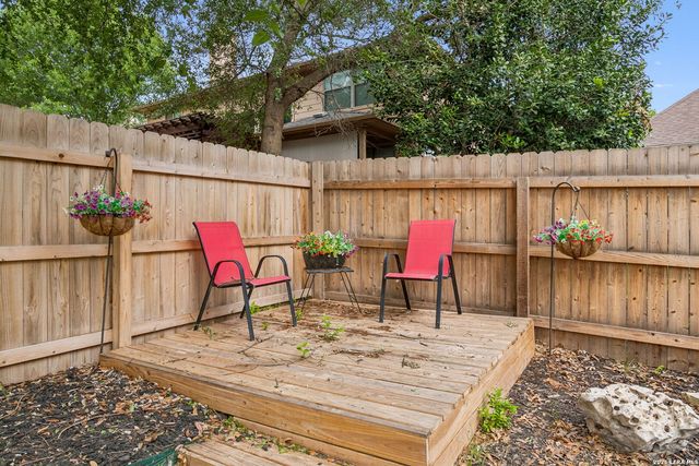 1008 OAK RDG, Schertz, TX 78154