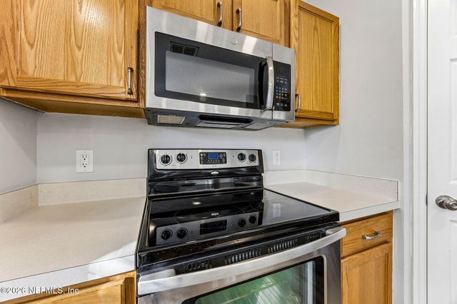 3338 HICKORY LEAF Court, Jacksonville, FL 32226