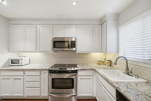 8985 8985 Alcosta Blvd 162, San Ramon, CA 94583