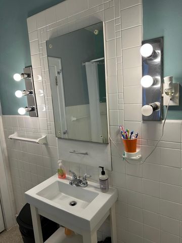 3951 17th Avenue S, Minneapolis, MN 55407