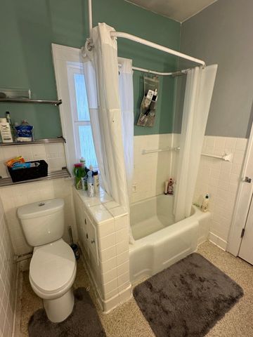 3951 17th Avenue S, Minneapolis, MN 55407