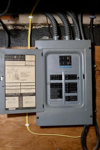 3951 17th Avenue S, Minneapolis, MN 55407