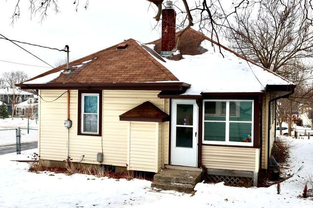 3951 17th Avenue S, Minneapolis, MN 55407