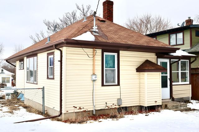 3951 17th Avenue S, Minneapolis, MN 55407