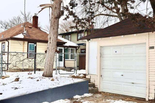 3951 17th Avenue S, Minneapolis, MN 55407