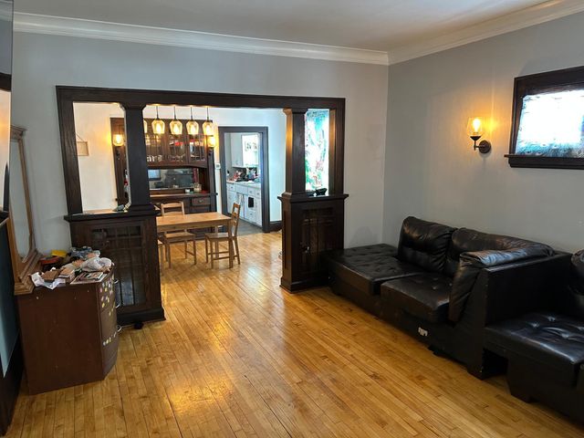 3951 17th Avenue S, Minneapolis, MN 55407