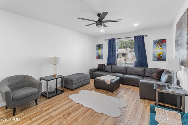 4753 W LUPINE Avenue, Glendale, AZ 85304