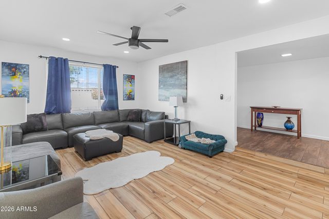 4753 W LUPINE Avenue, Glendale, AZ 85304
