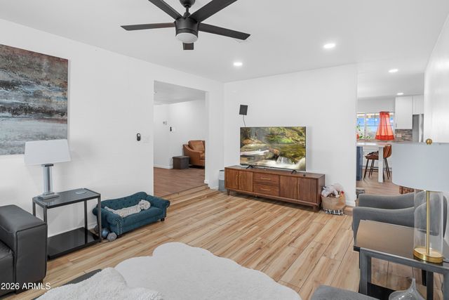 4753 W LUPINE Avenue, Glendale, AZ 85304
