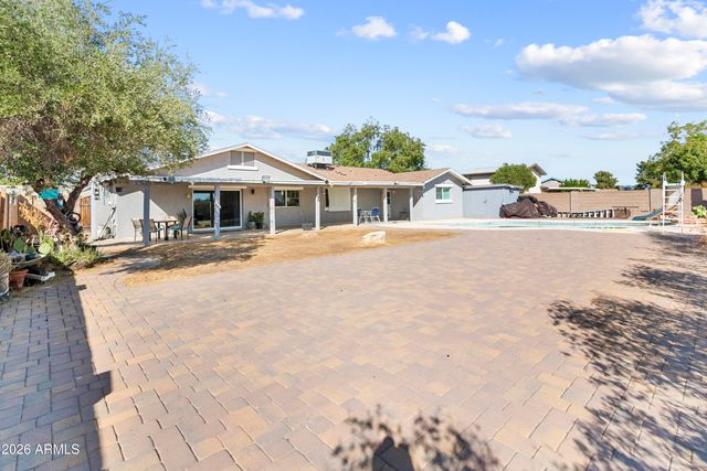 4753 W LUPINE Avenue, Glendale, AZ 85304