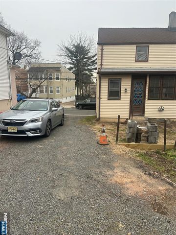 25-27 New Street, Belleville, NJ 07109