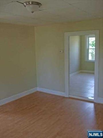 25-27 New Street, Belleville, NJ 07109