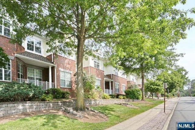 187 Paterson Avenue 1, Midland Park, NJ 07432