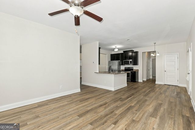 210 Glenview Trail, Griffin, GA 30224