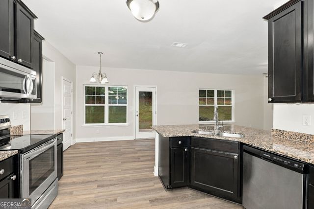 210 Glenview Trail, Griffin, GA 30224