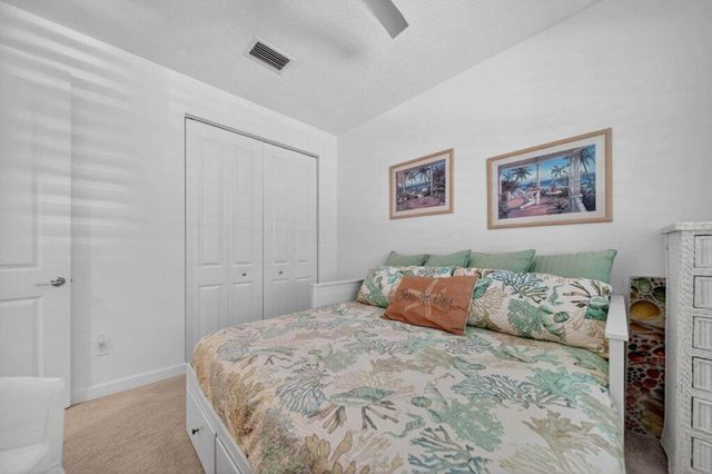 7528 NW Deysbrook Lane, Port St. Lucie, FL 34987