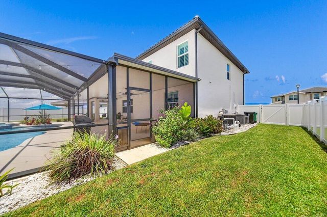 7528 NW Deysbrook Lane, Port St. Lucie, FL 34987