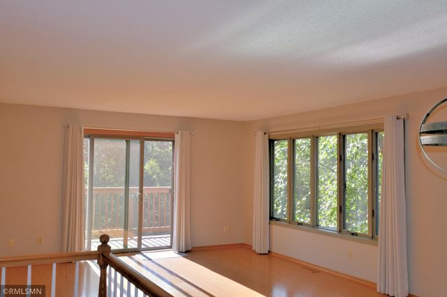 580 Evergreen Drive 21, New Richmond, WI 54017