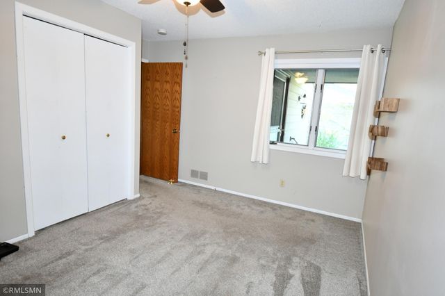 580 Evergreen Drive 21, New Richmond, WI 54017