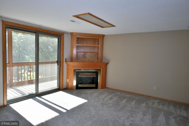 580 Evergreen Drive 21, New Richmond, WI 54017