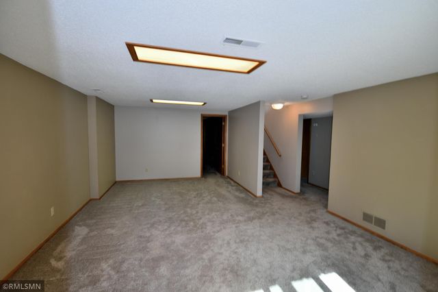 580 Evergreen Drive 21, New Richmond, WI 54017