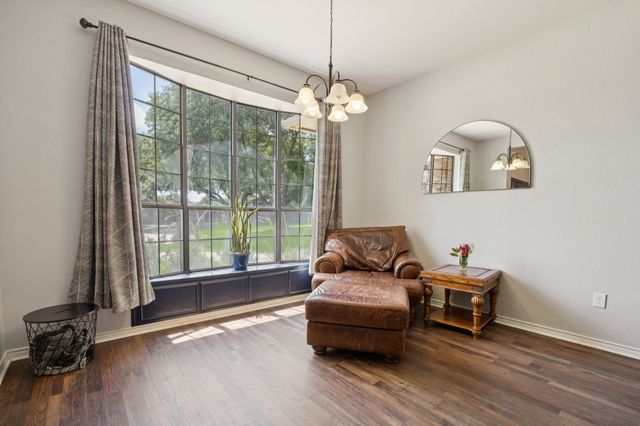 2705 Serenade Court, Arlington, TX 76015