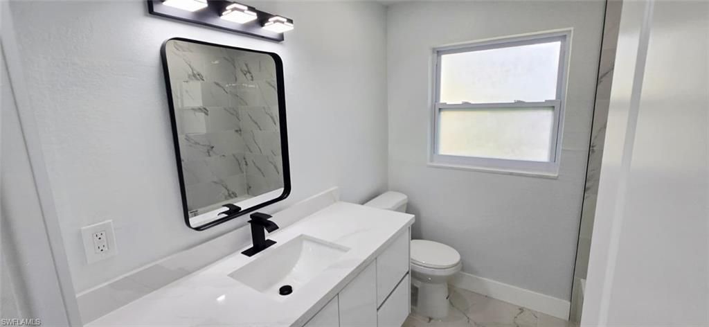 Image 27 of property listing at 238 SE 46th LN, Cape Coral, FL 33904