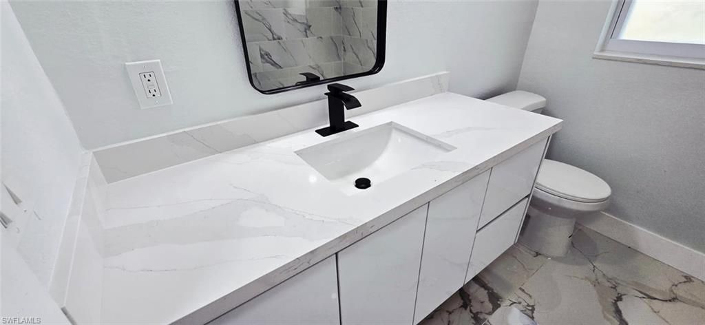 Image 28 of property listing at 238 SE 46th LN, Cape Coral, FL 33904