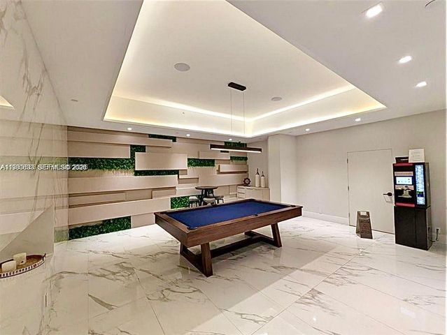 1000 W Island Boulevard 2908, Aventura, FL 33160