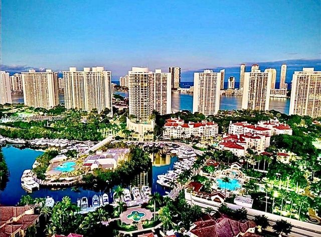 1000 W Island Boulevard 2908, Aventura, FL 33160