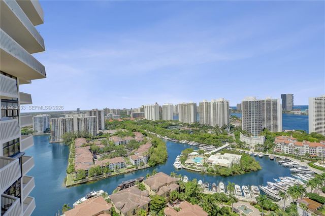 1000 W Island Boulevard 2908, Aventura, FL 33160