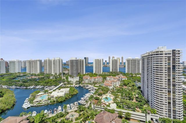 1000 W Island Boulevard 2908, Aventura, FL 33160