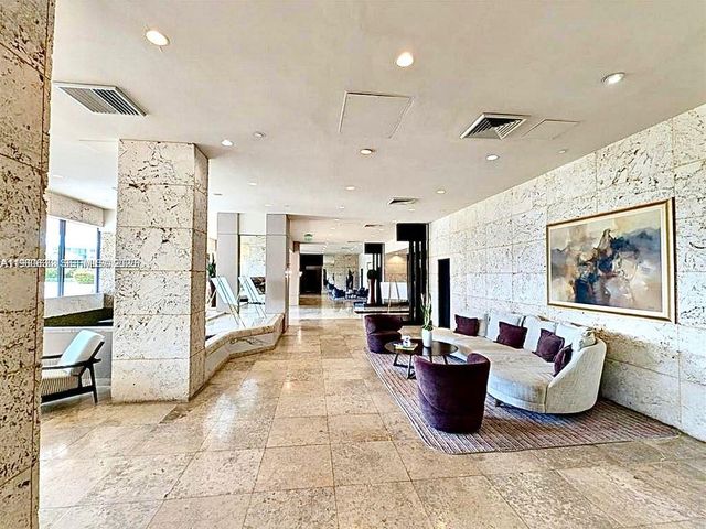 1000 W Island Boulevard 2908, Aventura, FL 33160