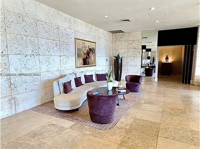 1000 W Island Boulevard 2908, Aventura, FL 33160
