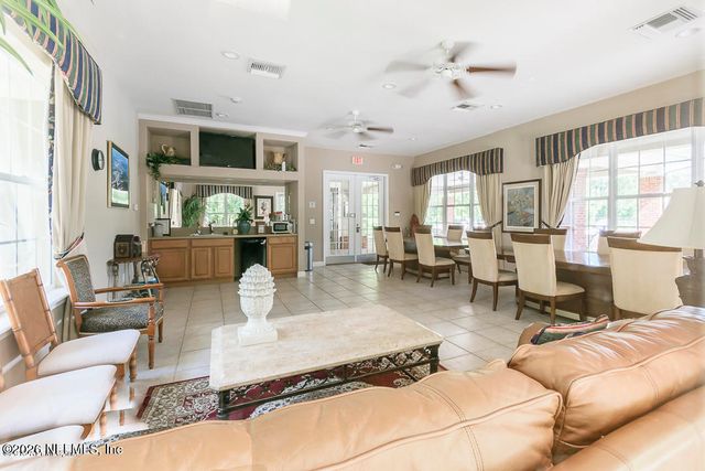 3514 TWISTED TREE Lane, Jacksonville, FL 32216