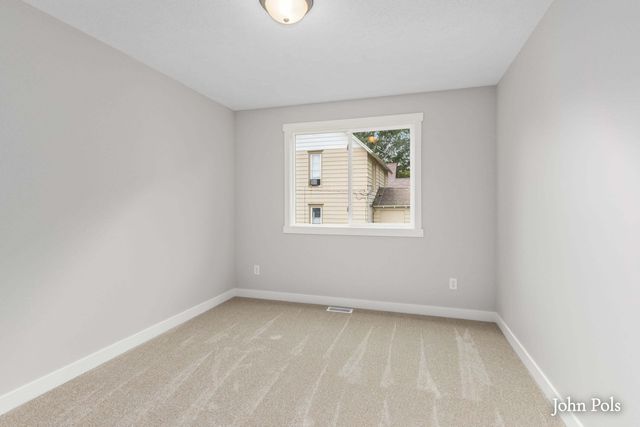 222 E Ellis Avenue, Belding, MI 48809