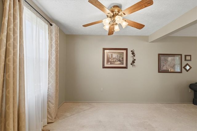 125 Oakhaven Dr., Economy, PA 15042