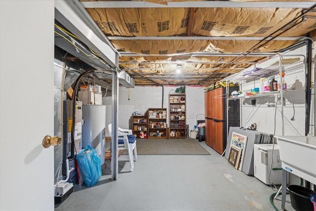 125 Oakhaven Dr., Economy, PA 15042