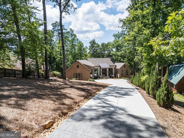 9330 Lisa Circle, Gainesville, GA 30506