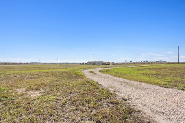 424 State Highway 53, Rosebud, TX 76570
